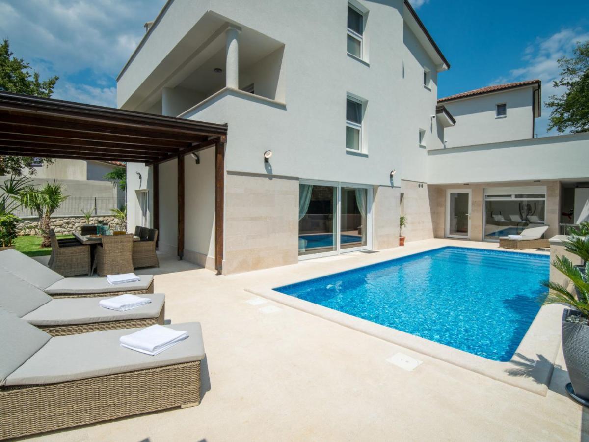 Holiday Home Andela By Interhome Dobrinj Екстер'єр фото